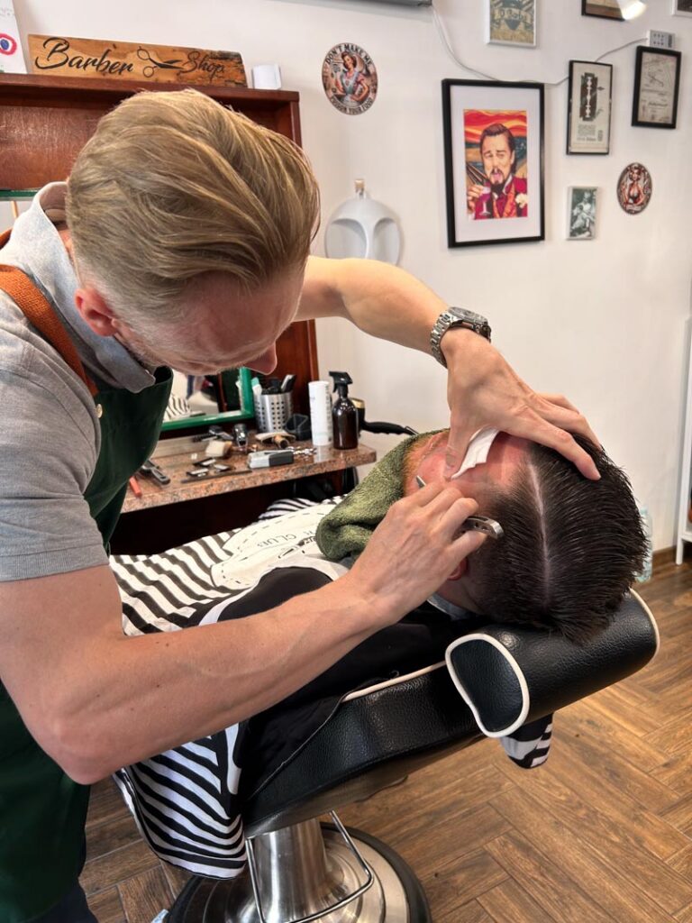 barber bolesławiec, fryzjer męskki bolesławiec, barberbc, barber tomek 23
